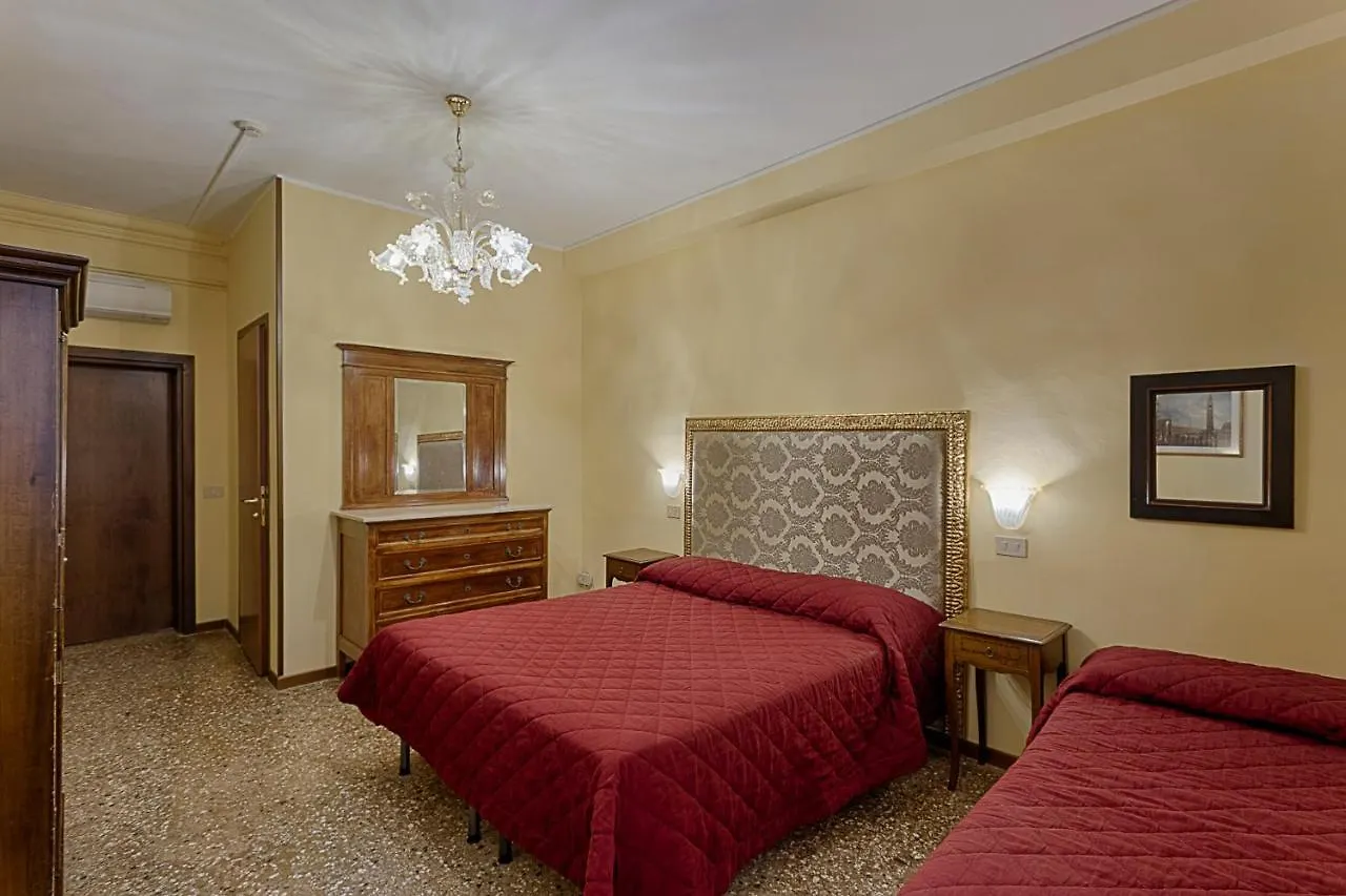 Hotel Guerrato Venice Italy